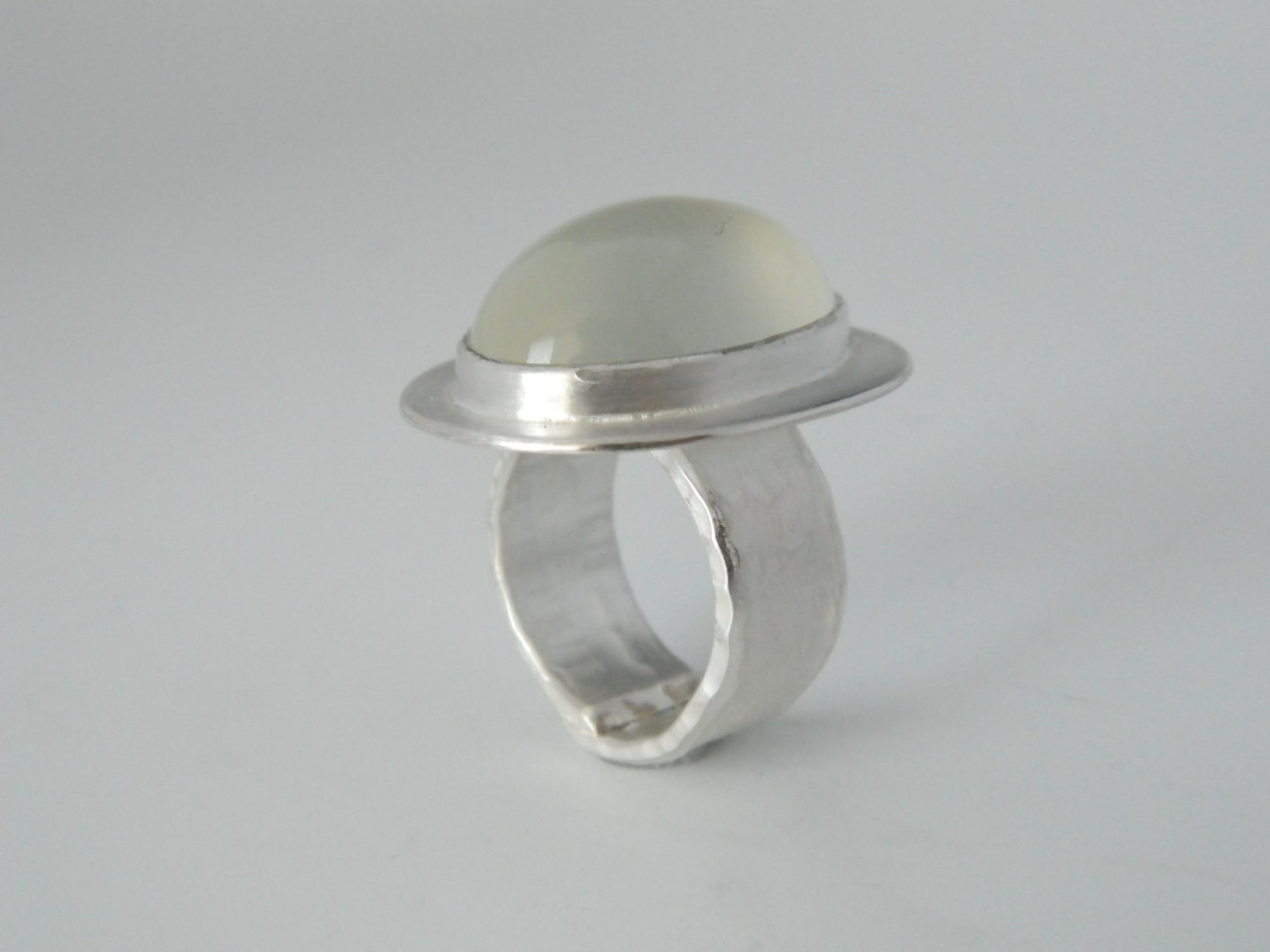 moonstone overlap ring